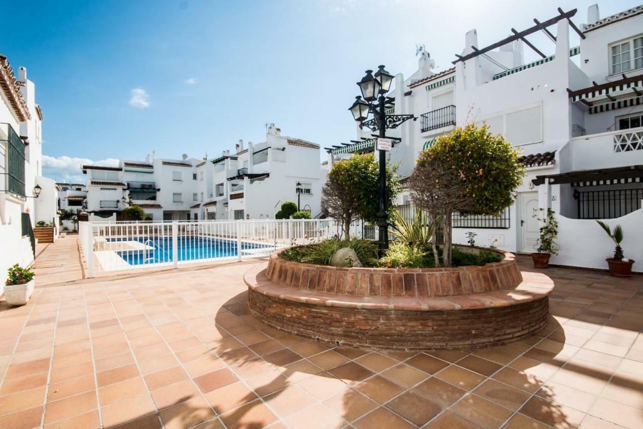 Puerto De La Duquesa Beach Apartment Castillo de Sabinillas Exteriér fotografie